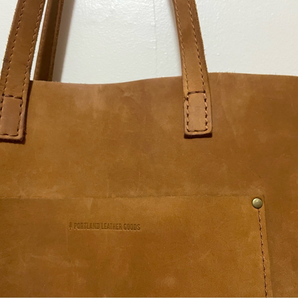 Portland Leather Large Crossbody Tote - Honey - Picture 3 of 4